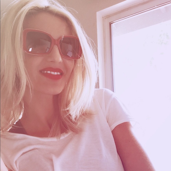 MISSONI RED SQUARE SUNGLASSES, oversized - Picture 2 of 7